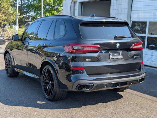 2021 BMW X5 M50i