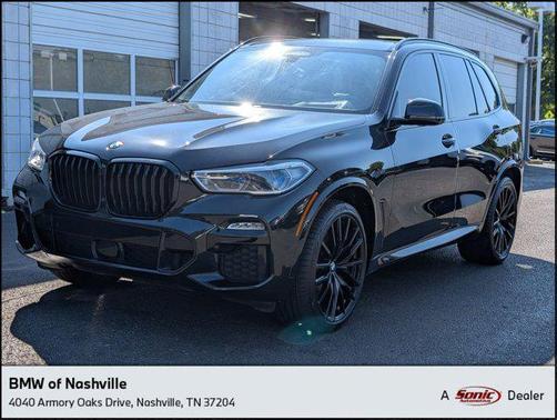 2021 BMW X5 M50i