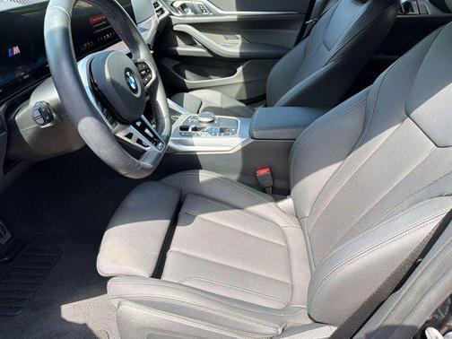 Black Sapphire Metallic 2025 BMW M440 i
