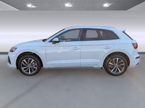 2024 Audi Q5 45 S line Premium Plus