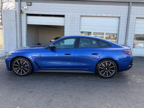 2026 BMW M440 i