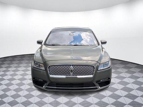 2017 Lincoln Continental Reserve
