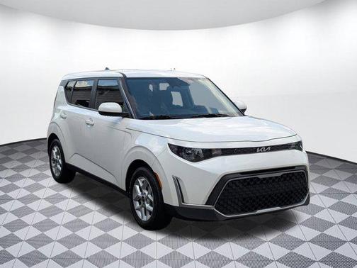 2023 Kia Soul S