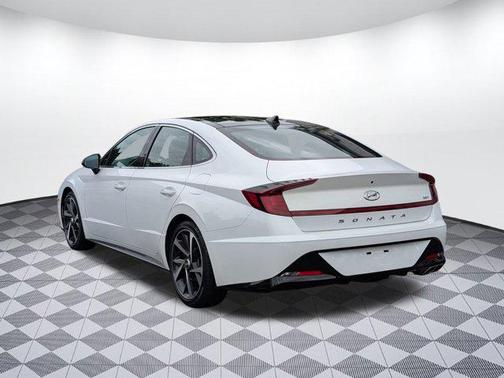 2023 Hyundai SONATA SEL Plus