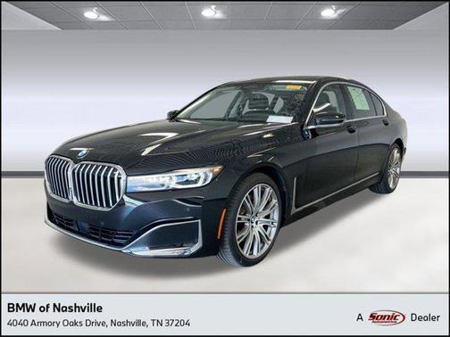 2022 BMW 740 i xDrive