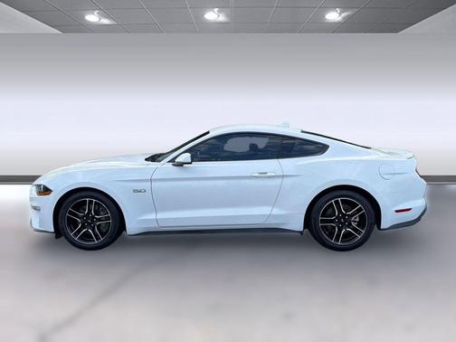 Oxford White 2023 Ford Mustang GT
