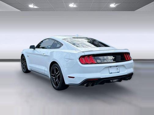Oxford White 2023 Ford Mustang GT