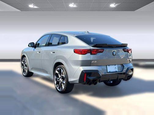 Skyscraper Grey Metallic 2025 BMW X2 M35i