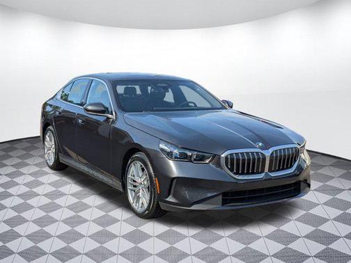 2024 BMW 530 i xDrive