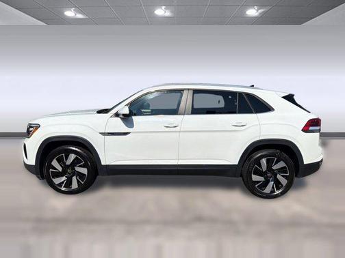Pure White 2024 Volkswagen Atlas Cross Sport 2.0T SE w/Technology