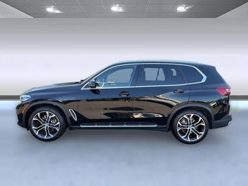 Jet Black 2020 BMW X5 sDrive40i