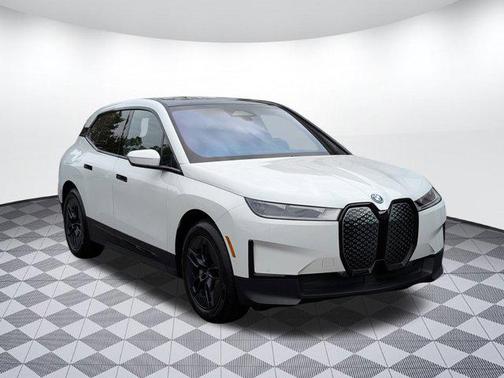 2024 BMW iX xDrive50
