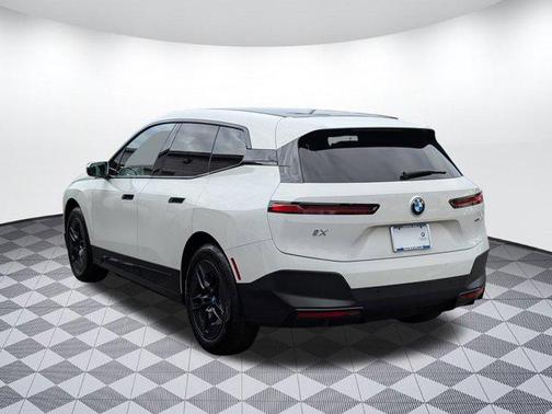 2024 BMW iX xDrive50