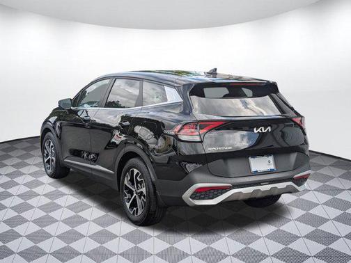 2024 Kia Sportage EX