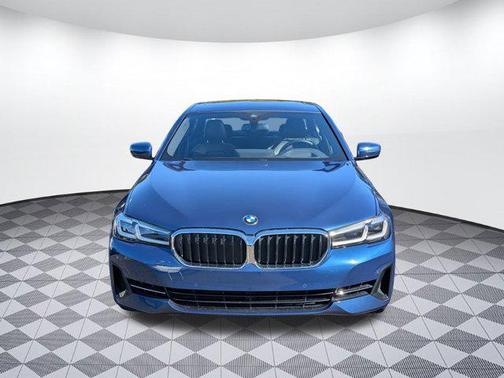 2023 BMW 540 i xDrive