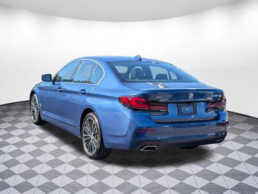 2023 BMW 540 i xDrive