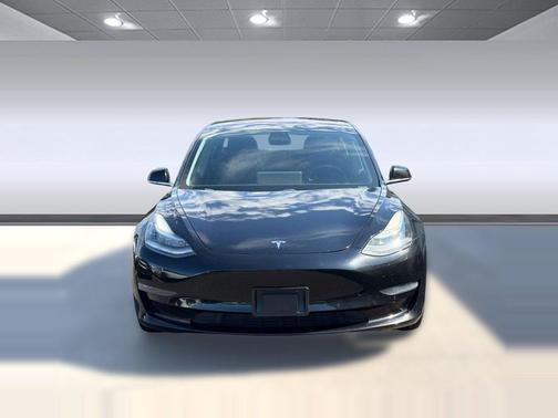 Solid Black 2019 Tesla Model 3 Standard Range Plus
