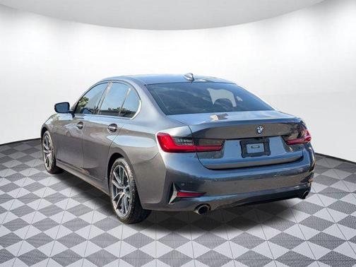 2019 BMW 330 330i