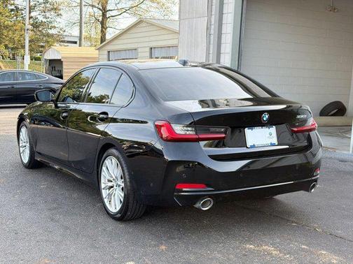 Jet Black 2023 BMW 330 330i