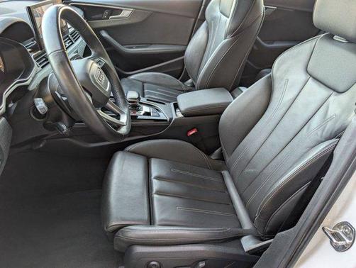 2024 Audi A4 45 S line Premium Plus