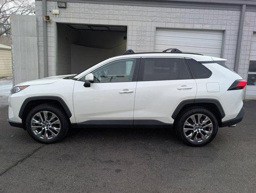 2020 Toyota RAV4 Limited