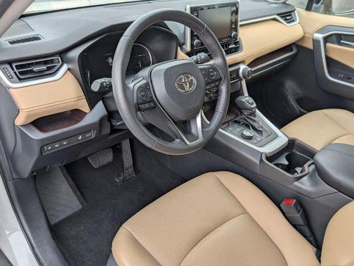 2020 Toyota RAV4 Limited