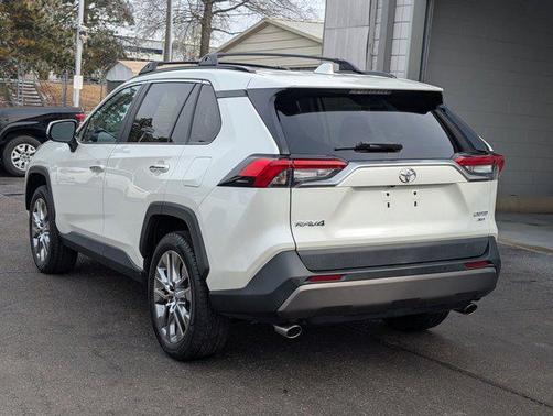 2020 Toyota RAV4 Limited