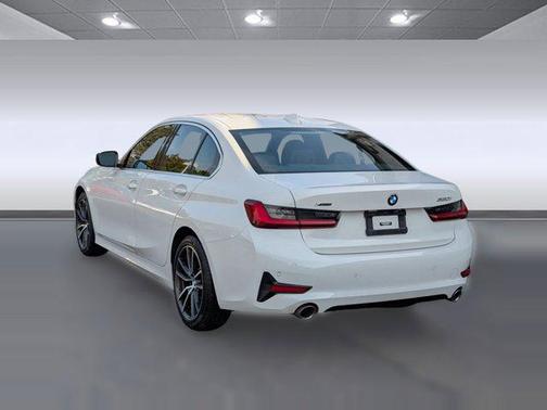 2022 BMW 330 xDrive