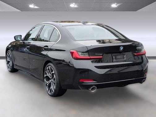 2025 BMW 330 330i