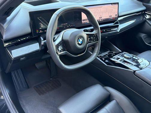 Black 2025 BMW 530 530i