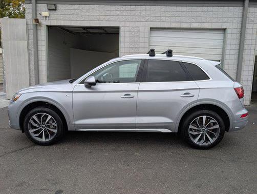 2023 Audi Q5 45 S line Premium Plus
