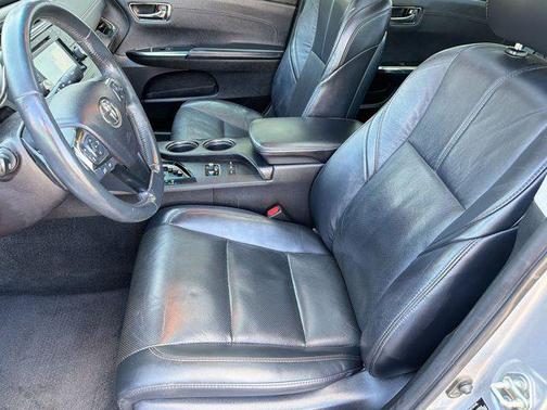 Celestial Silver Metallic 2018 Toyota Avalon Limited