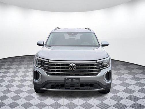 2024 Volkswagen Atlas 2.0T SE w/Technology 4MOTION