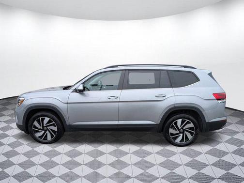 2024 Volkswagen Atlas 2.0T SE w/Technology 4MOTION