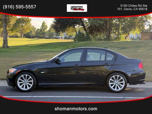 2011 BMW 328 328i Sedan 4D