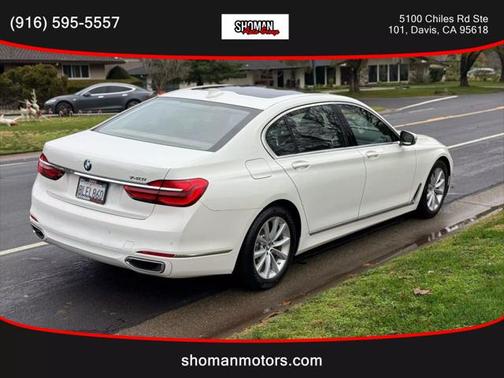 2018 BMW 740 740i 4dr Sedan