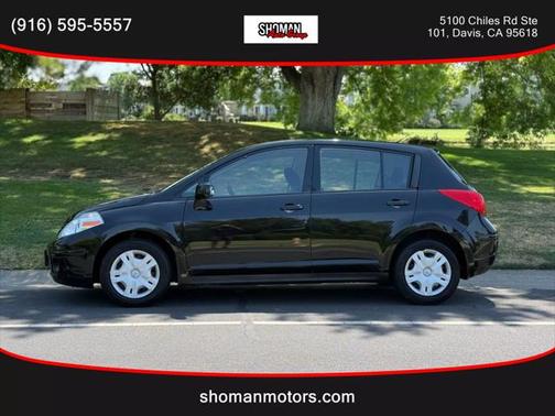 2011 Nissan Versa 1.8 S