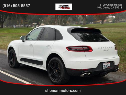 2015 Porsche Macan S