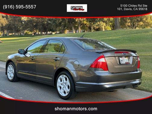 2011 Ford Fusion SE