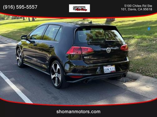 2015 Volkswagen Golf GTI 2.0T Autobahn 4-Door