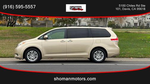 2011 Toyota Sienna XLE