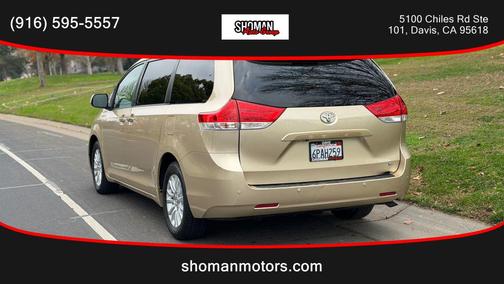 2011 Toyota Sienna XLE