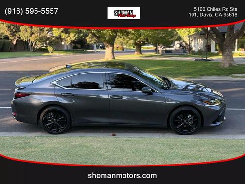 2024 Lexus ES 300h Base