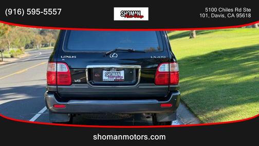 2001 Lexus LX 470 Base