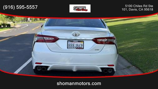White 2018 Toyota Camry XSE