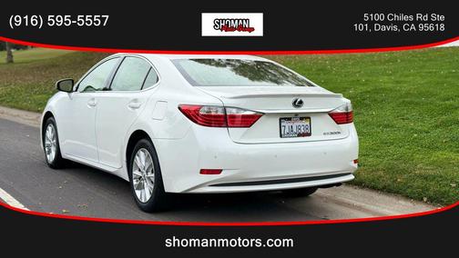 2015 Lexus ES 300h Base