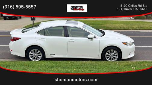 2015 Lexus ES 300h Base