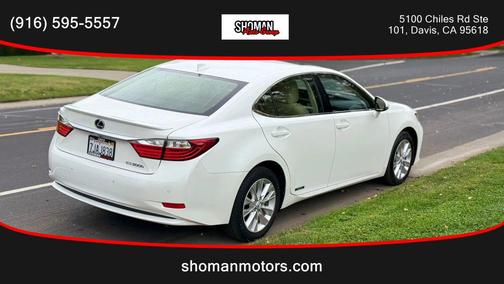 2015 Lexus ES 300h Base