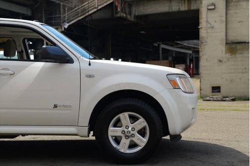 2009 Mercury Mariner Hybrid Base AWD 4dr SUV
