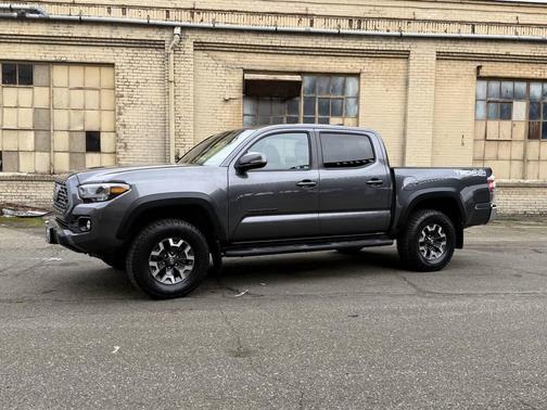 2020 Toyota Tacoma TRD Off Road
